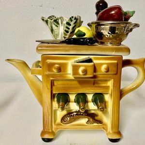 Vintage Richard Parrington Designs Kitchen Buterblock Teapot